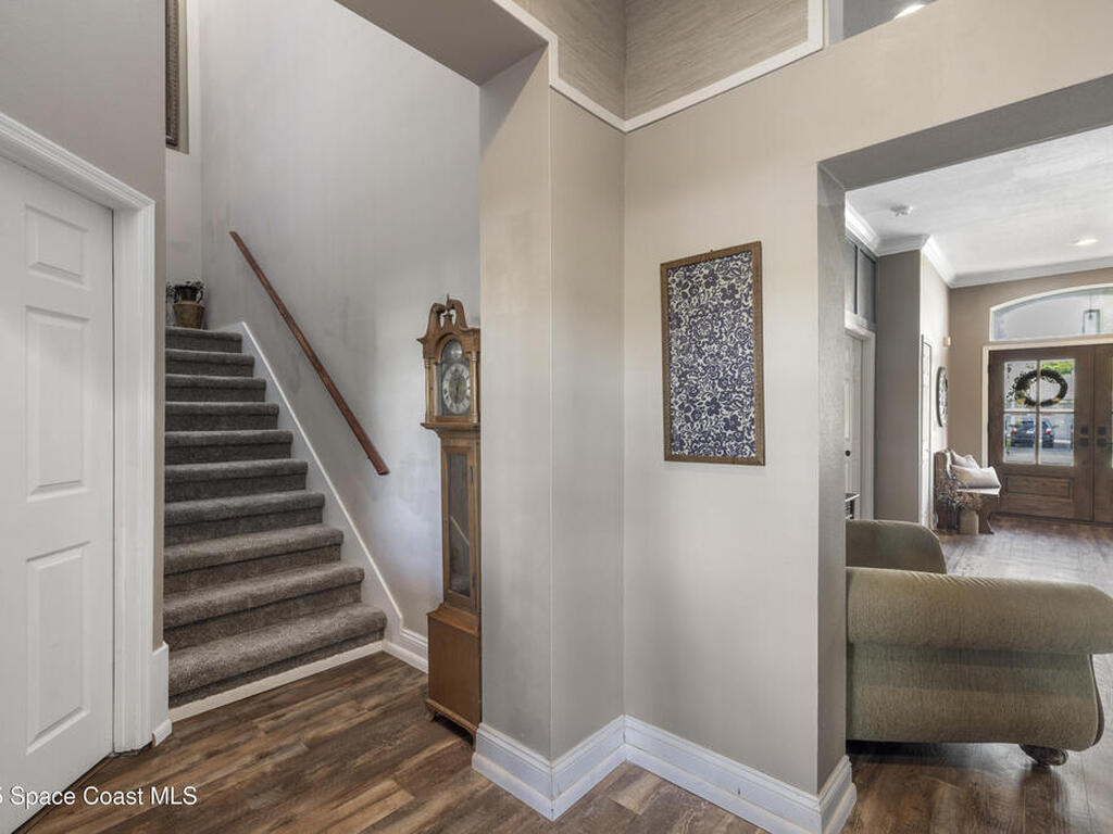 663 Sheridan Woods Drive, Melbourne, FL 32904