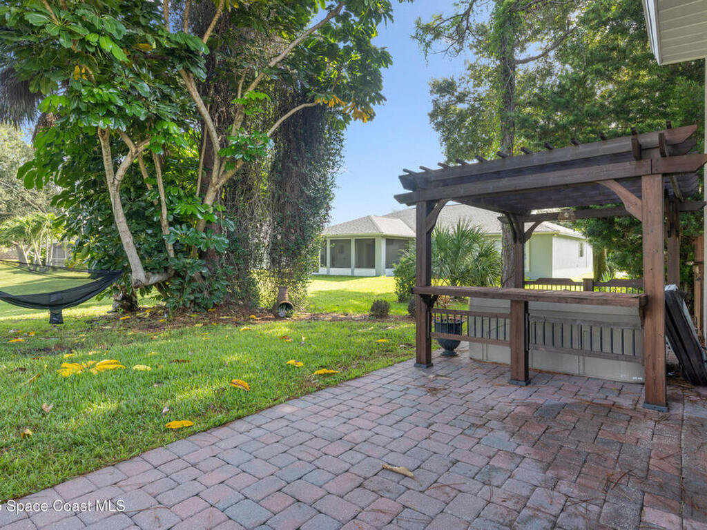 663 Sheridan Woods Drive, Melbourne, FL 32904