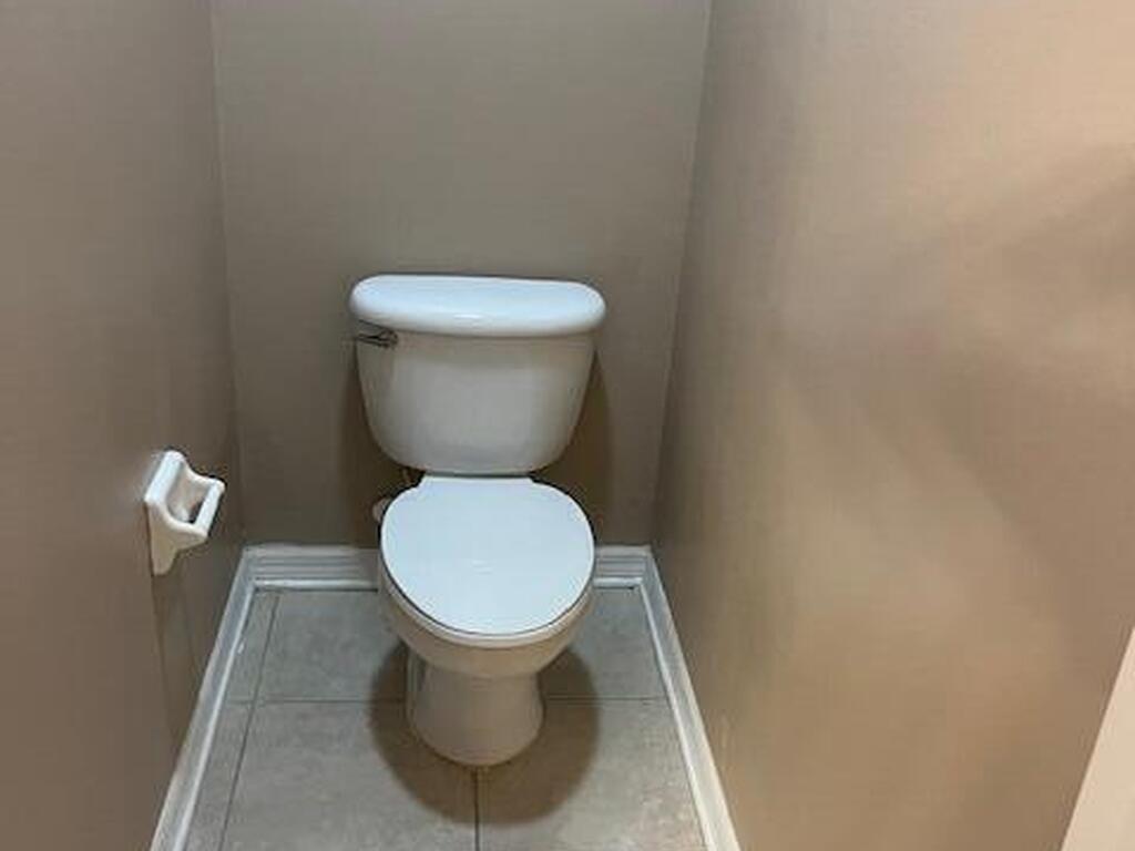 1035 Venetian Drive, Melbourne, FL 32904