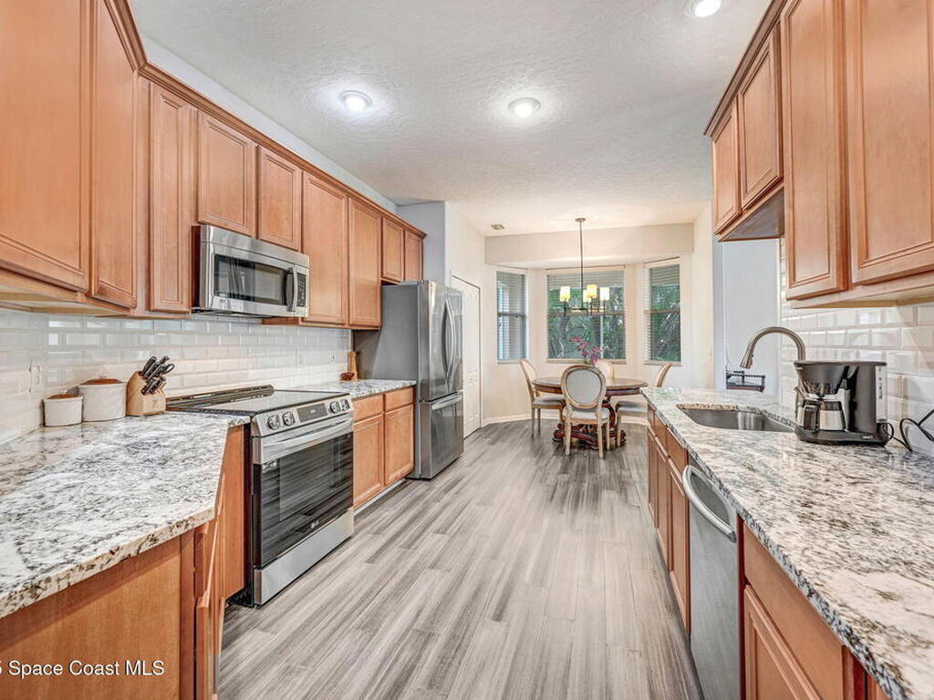 8064 Kingswood Way, Suntree, FL 32940