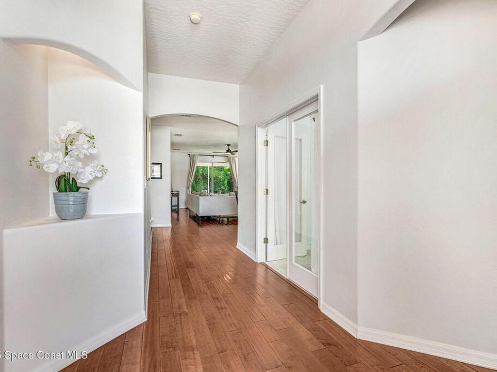 8064 Kingswood Way, Suntree, FL 32940