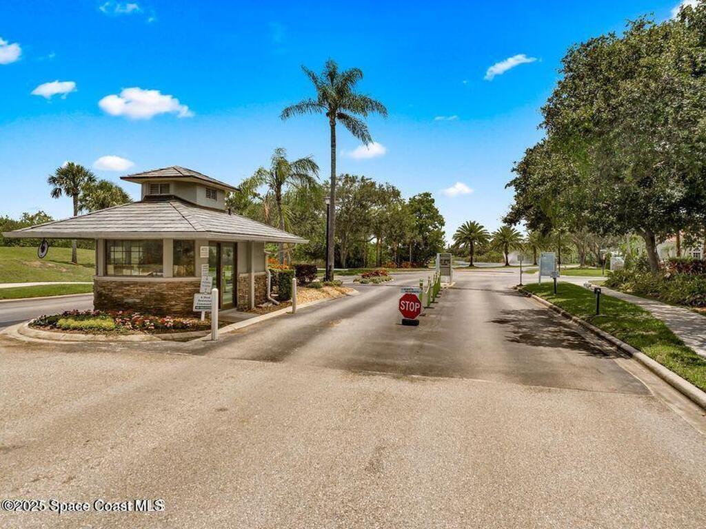 8064 Kingswood Way, Suntree, FL 32940