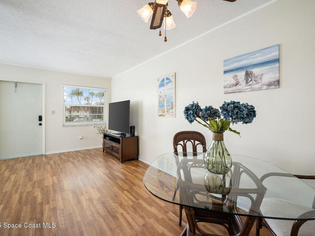 3 Vista Palm Lane, Vero Beach, FL 32962