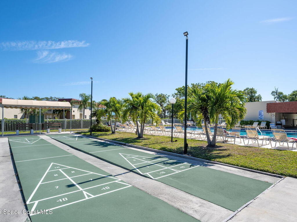 3 Vista Palm Lane, Vero Beach, FL 32962