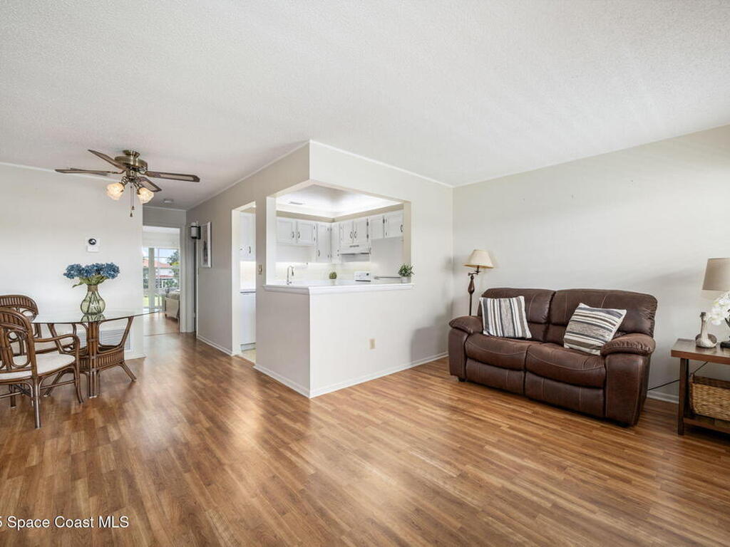 3 Vista Palm Lane, Vero Beach, FL 32962