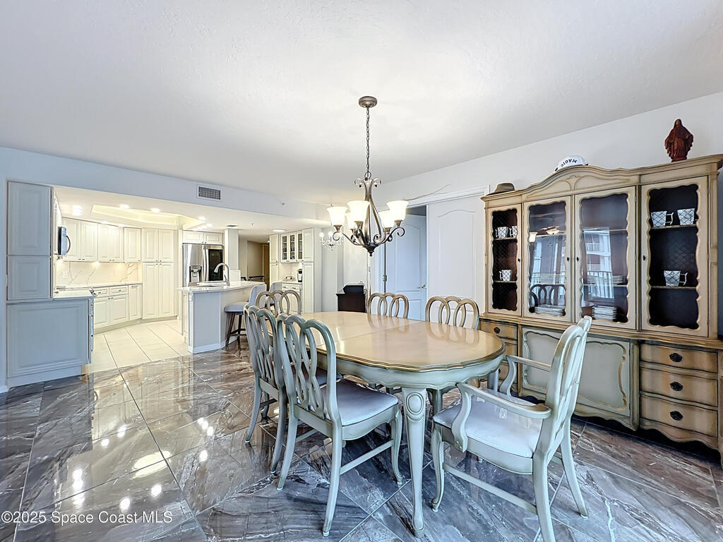 821 Del Rio Way, Merritt Island, FL 32953