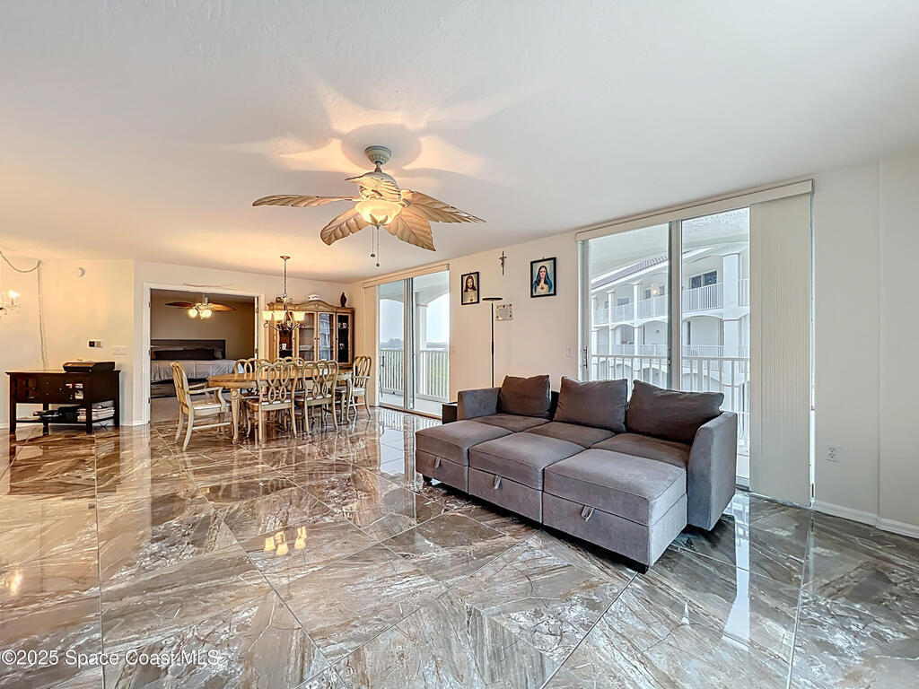 821 Del Rio Way, Merritt Island, FL 32953