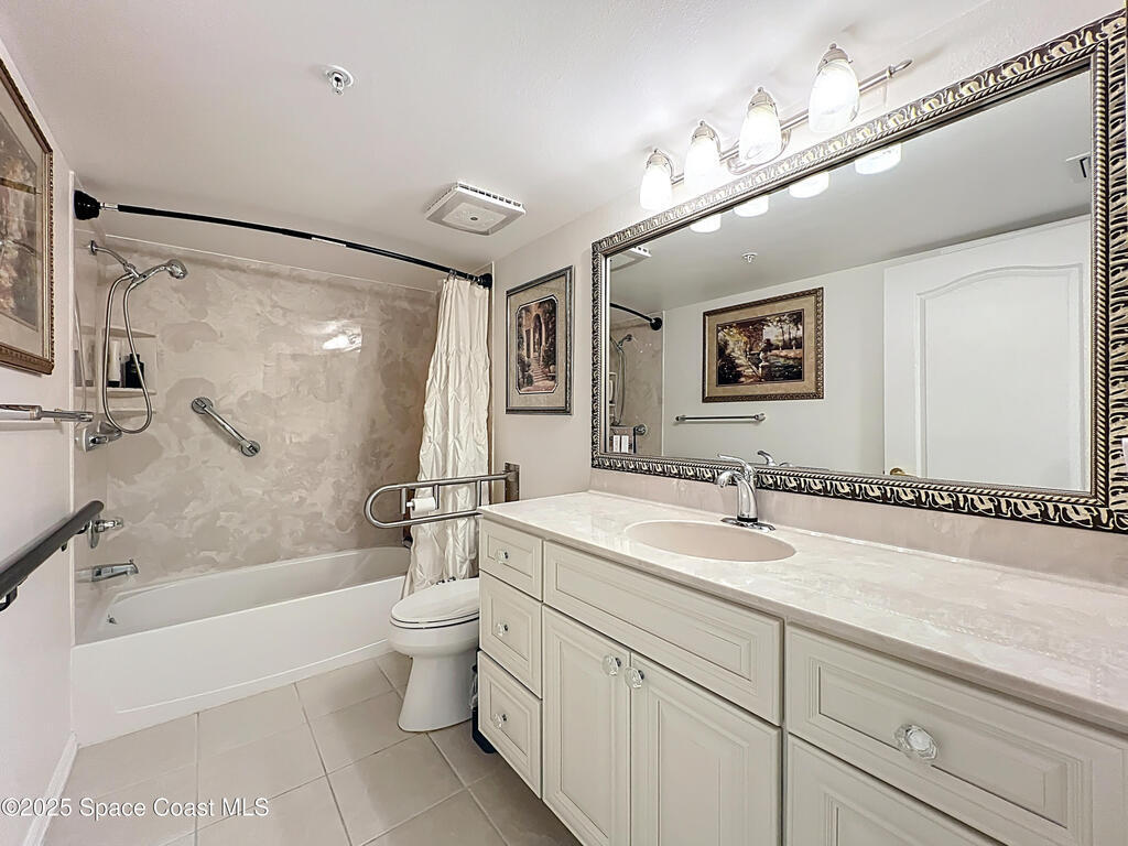 821 Del Rio Way, Merritt Island, FL 32953