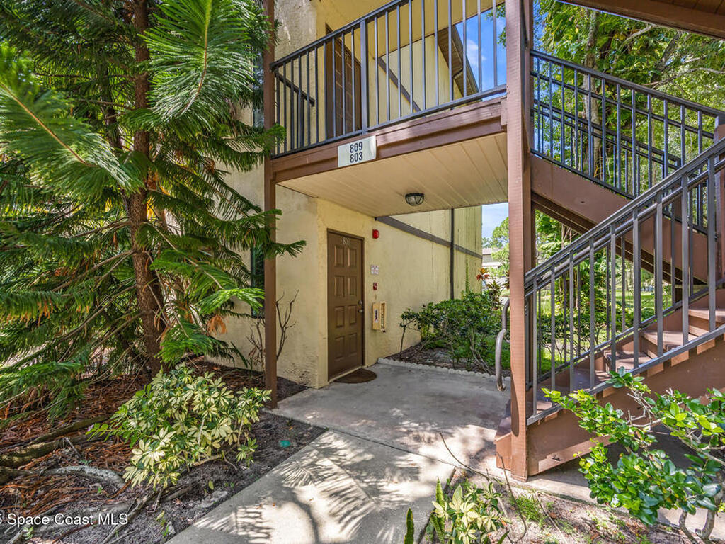 7808 Shadowood Drive, Melbourne, FL 32904