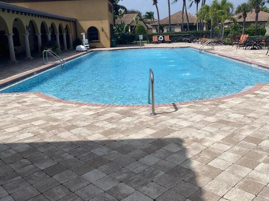 684 Carlsbad Drive, Satellite Beach, FL 32937