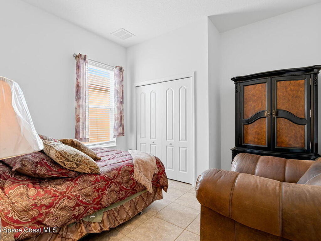 3385 Soft Breeze Circle, Melbourne, FL 32904