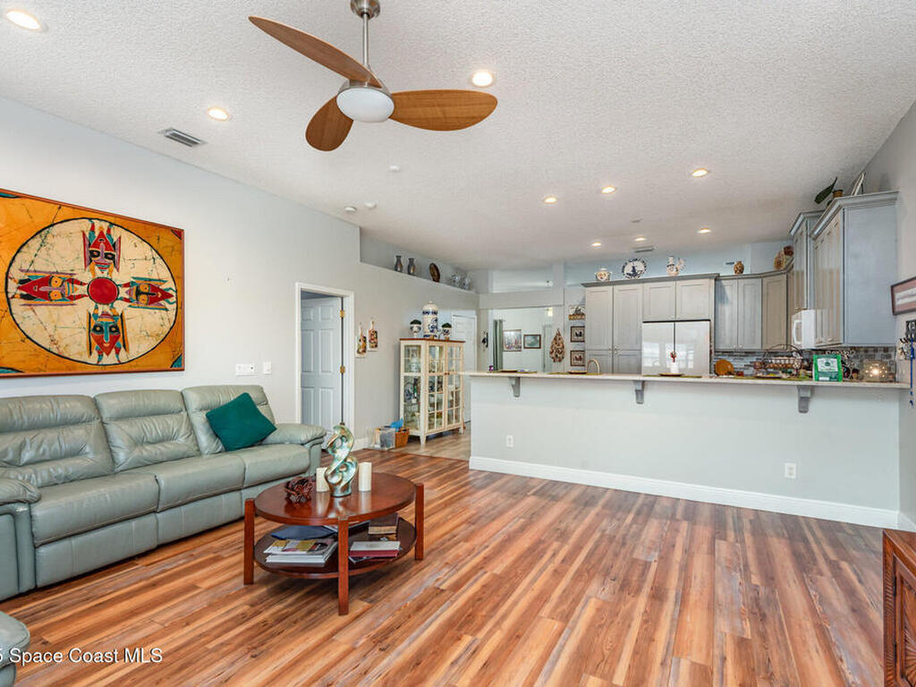 6126 Meghan Drive, Suntree, FL 32940