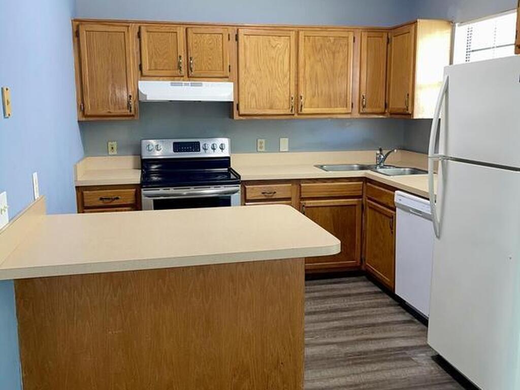 2425 Cogan Drive, Palm Bay, FL 32909