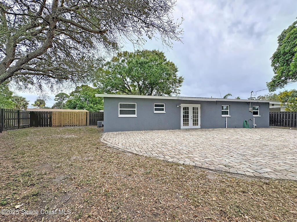 170 Moore Avenue, Merritt Island, FL 32952