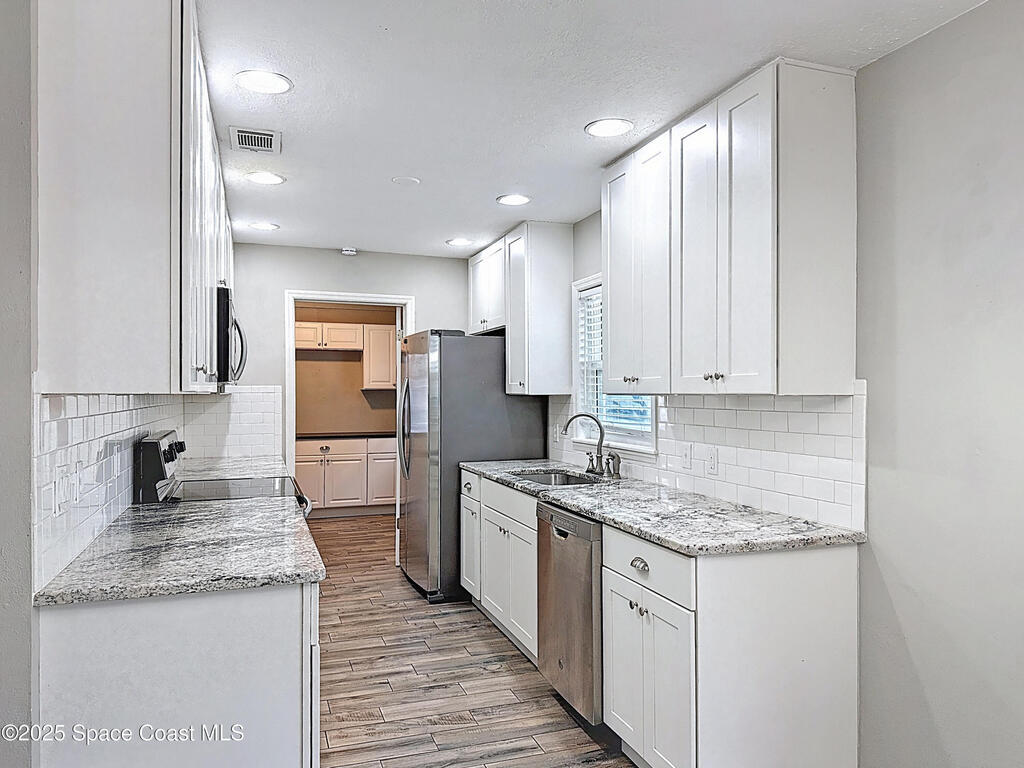 170 Moore Avenue, Merritt Island, FL 32952