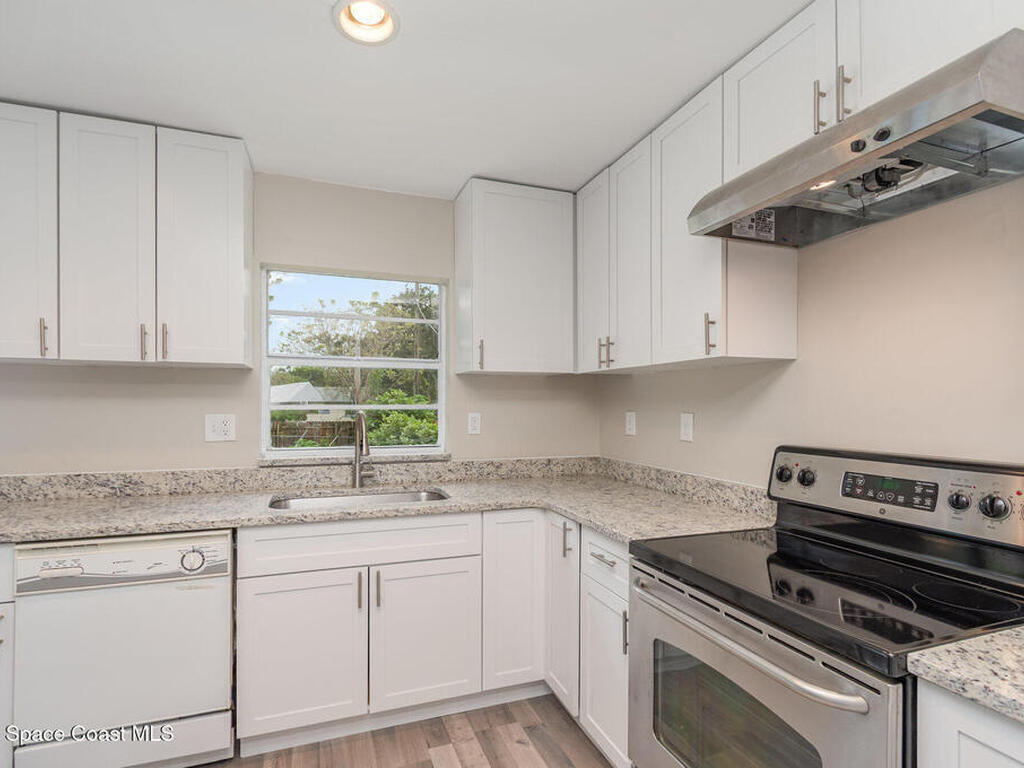 1744 Valencia Avenue, Ormond Beach, FL 32174