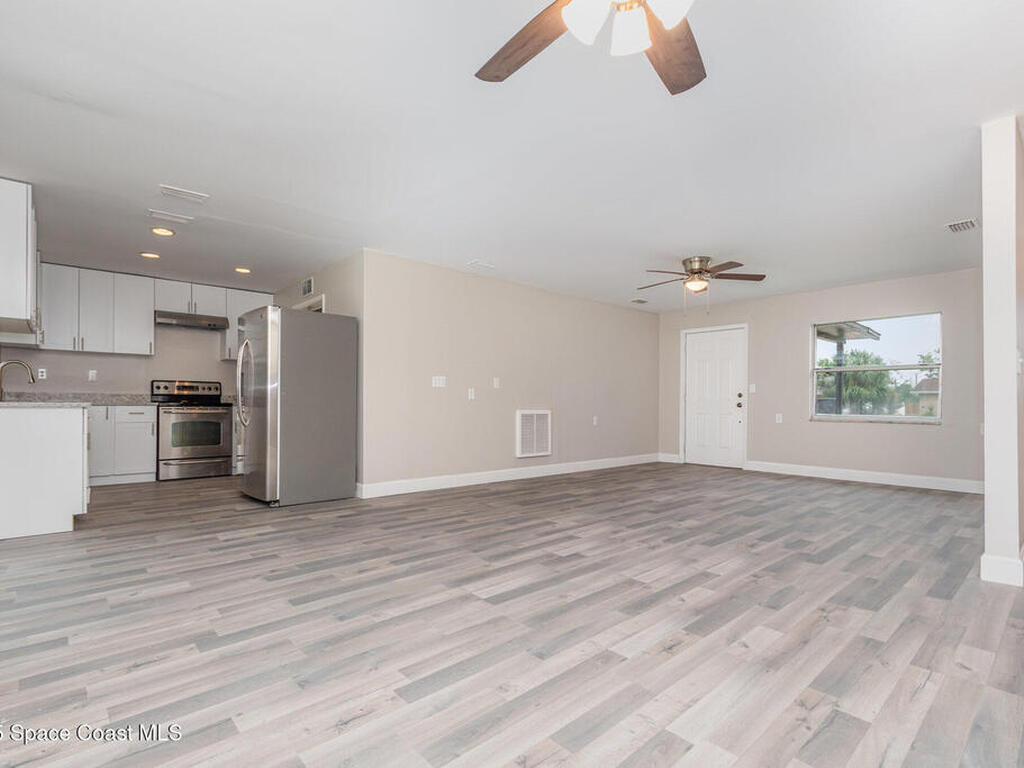 1744 Valencia Avenue, Ormond Beach, FL 32174