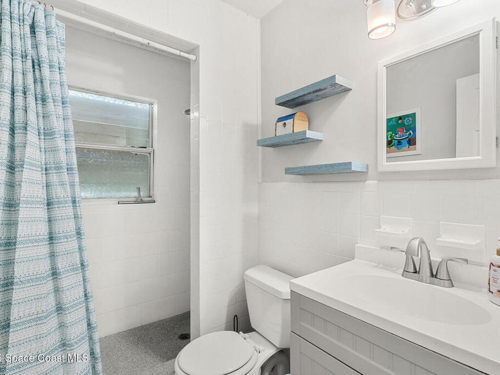 344 N Brevard Avenue, Cocoa Beach, FL 32931