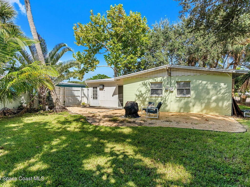 344 N Brevard Avenue, Cocoa Beach, FL 32931