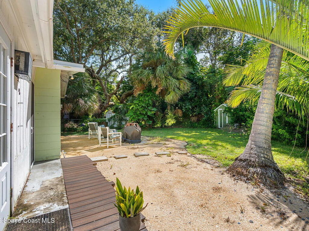 344 N Brevard Avenue, Cocoa Beach, FL 32931