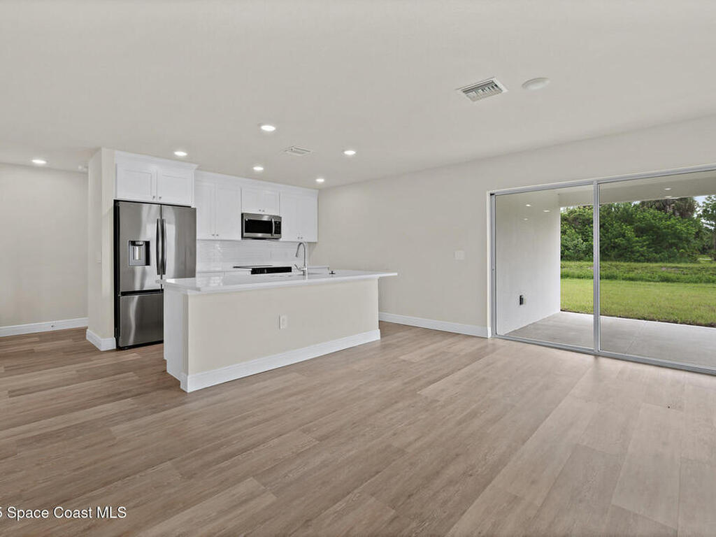 2091 Day Avenue, Palm Bay, FL 32908