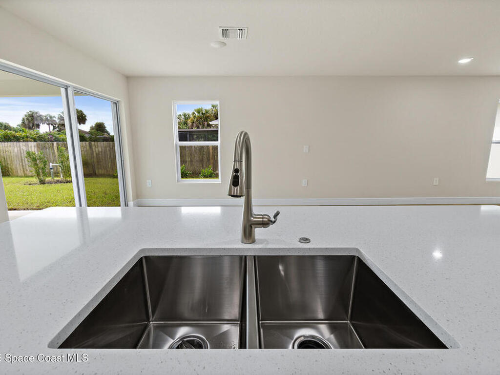 2091 Day Avenue, Palm Bay, FL 32908