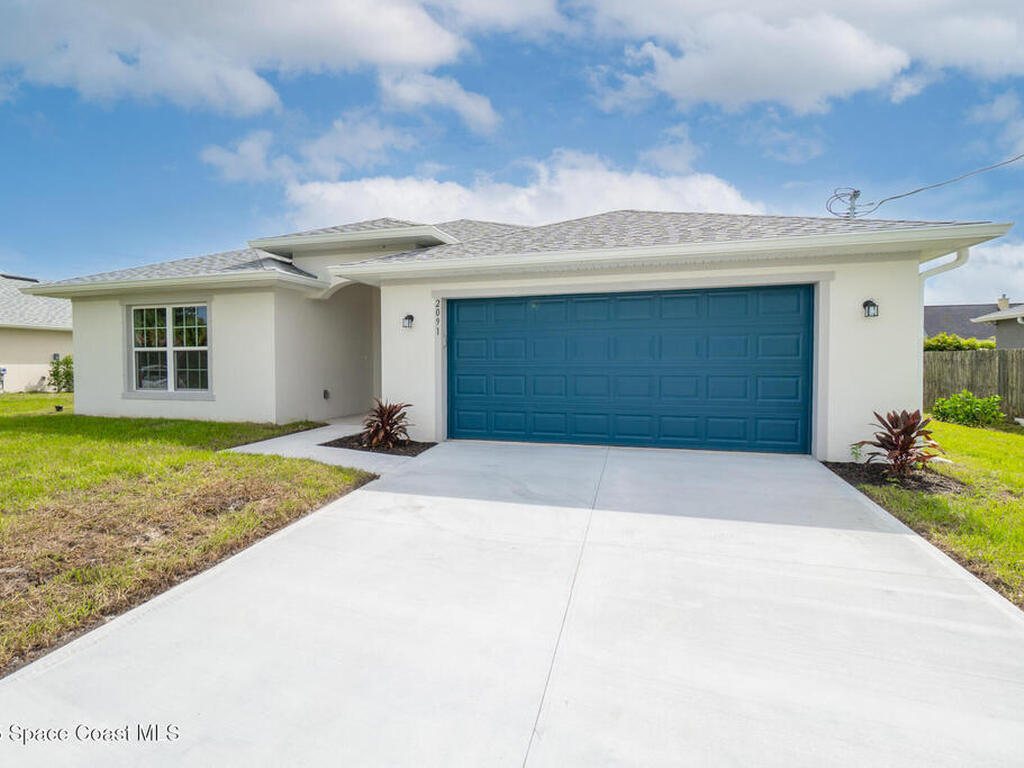 2091 Day Avenue, Palm Bay, FL 32908