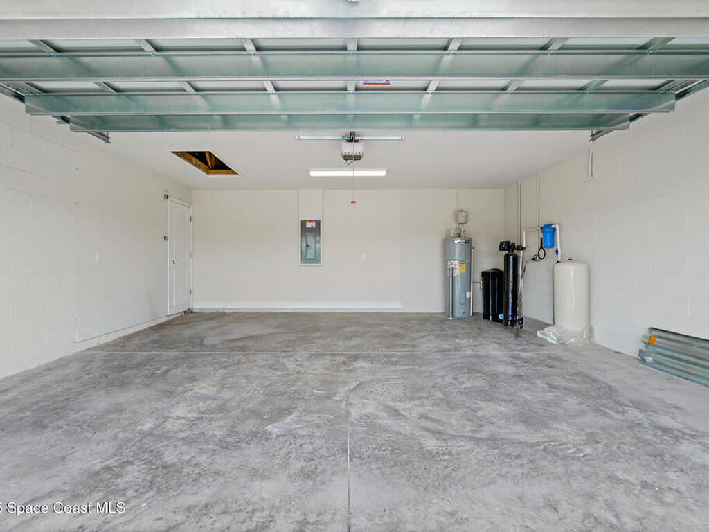 2091 Day Avenue, Palm Bay, FL 32908