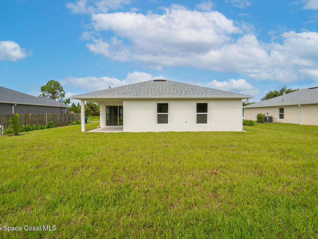 2091 Day Avenue, Palm Bay, FL 32908