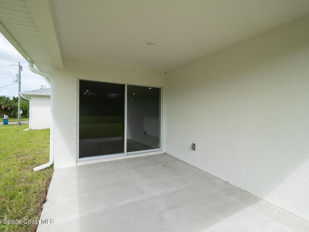2091 Day Avenue, Palm Bay, FL 32908