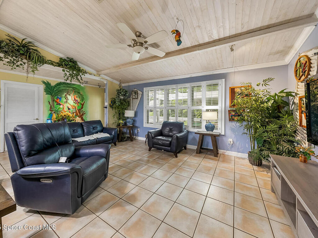 1562 Hayworth Circle, Palm Bay, FL 32907