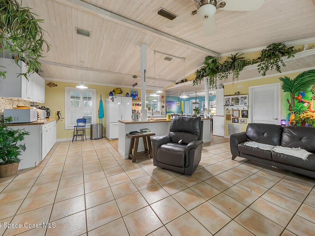 1562 Hayworth Circle, Palm Bay, FL 32907