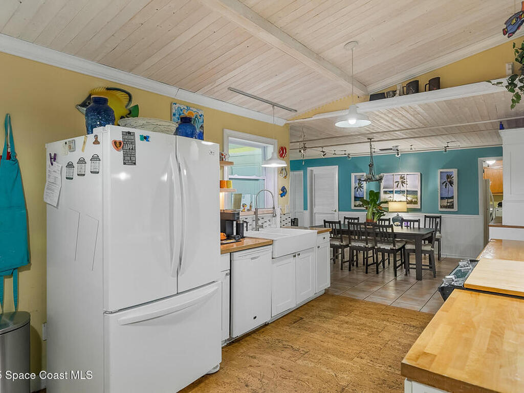 1562 Hayworth Circle, Palm Bay, FL 32907