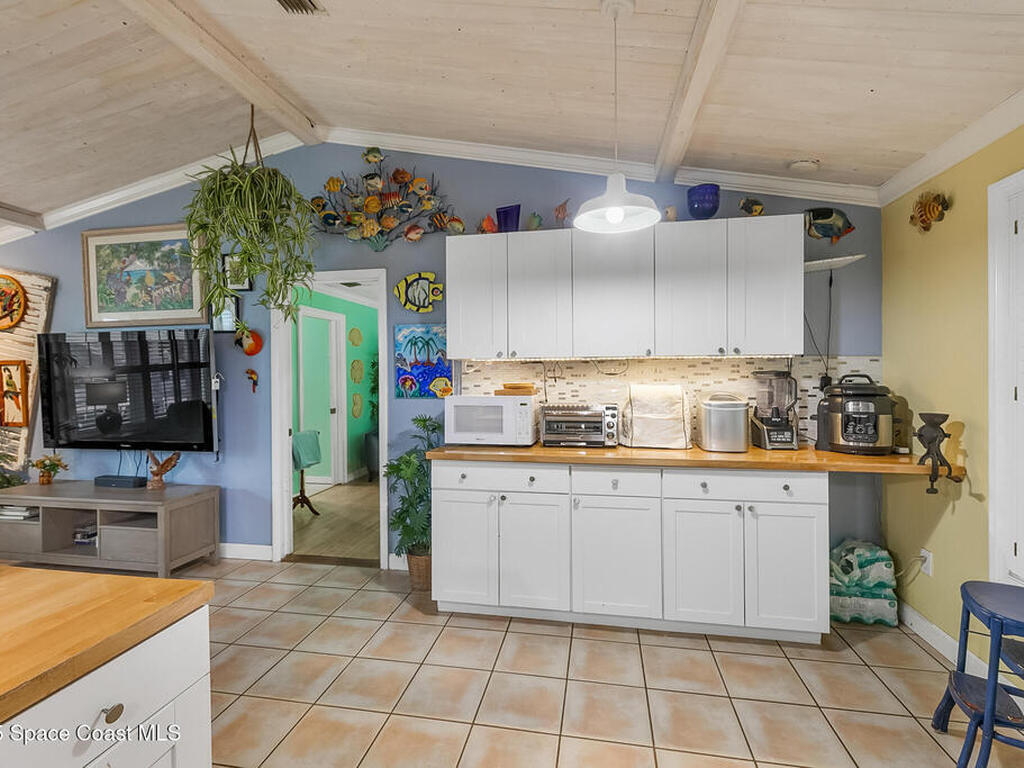 1562 Hayworth Circle, Palm Bay, FL 32907