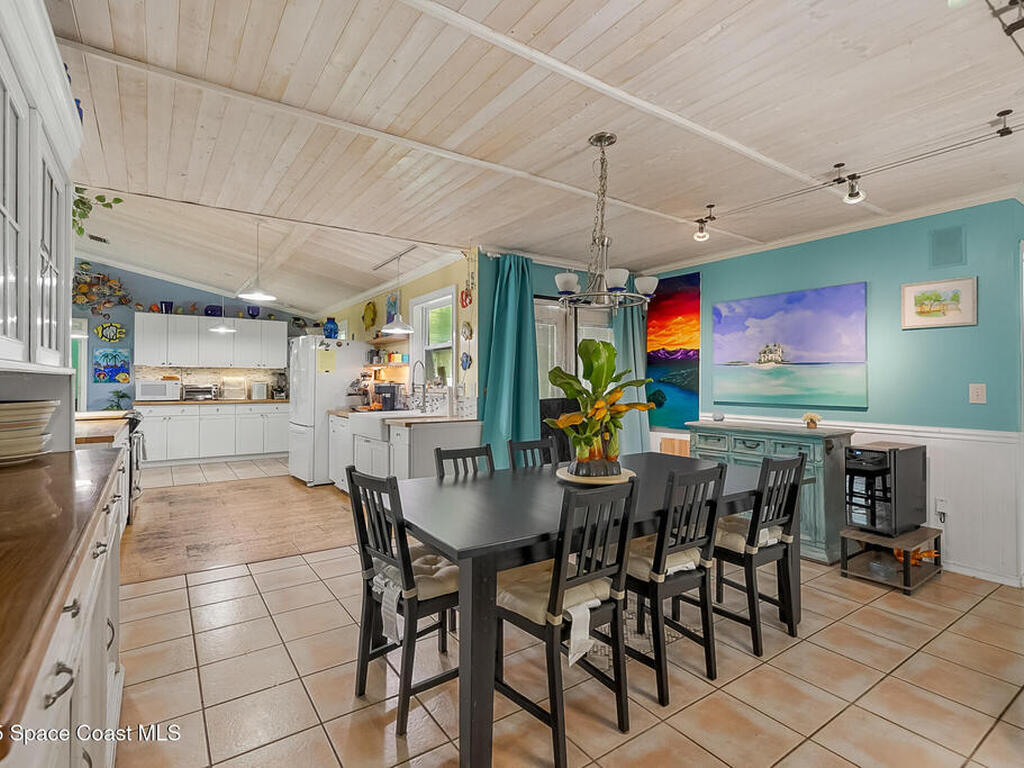 1562 Hayworth Circle, Palm Bay, FL 32907