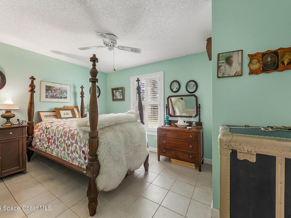 1562 Hayworth Circle, Palm Bay, FL 32907