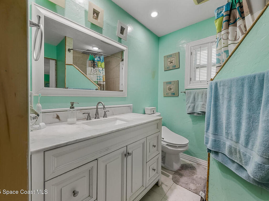 1562 Hayworth Circle, Palm Bay, FL 32907