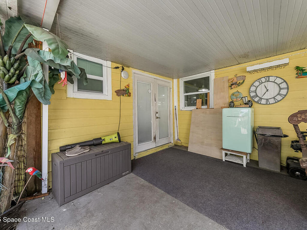 1562 Hayworth Circle, Palm Bay, FL 32907