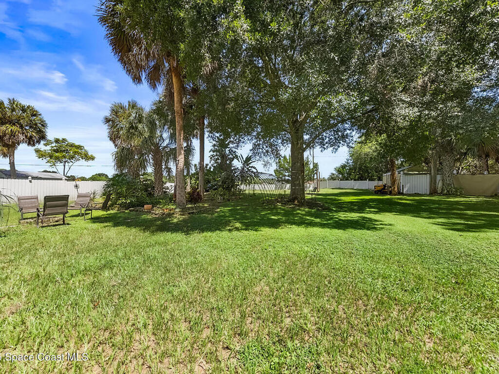 1562 Hayworth Circle, Palm Bay, FL 32907