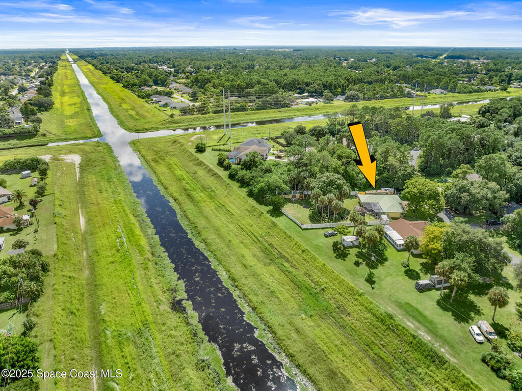 1562 Hayworth Circle, Palm Bay, FL 32907