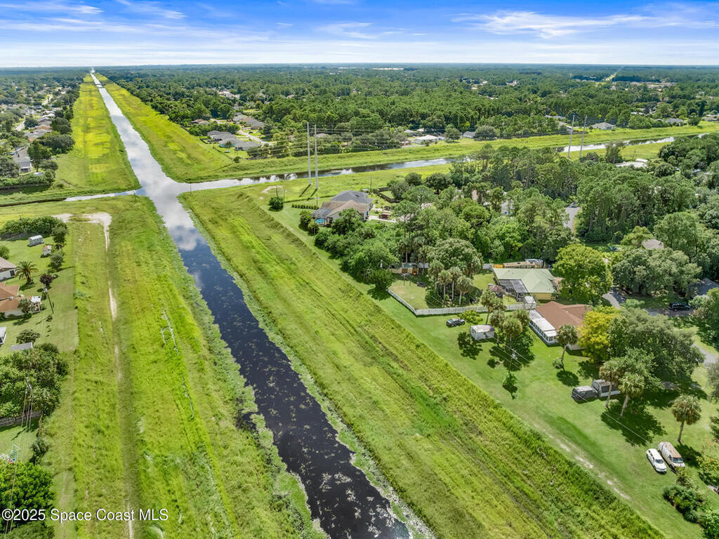 1562 Hayworth Circle, Palm Bay, FL 32907