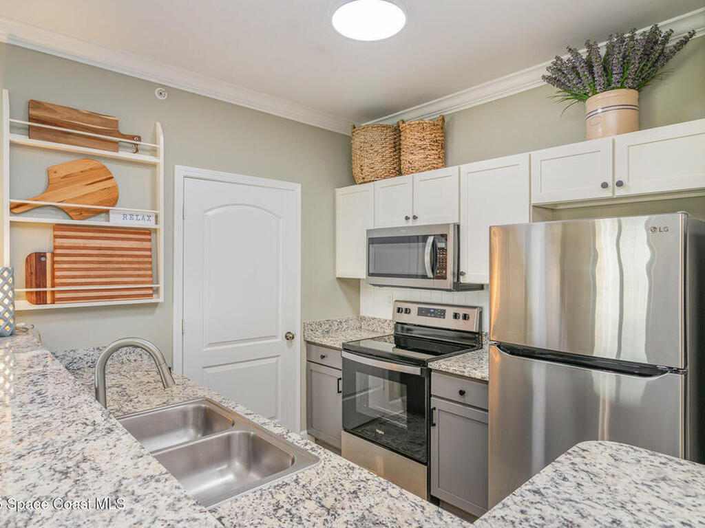 6461 Borasco Drive, Melbourne, FL 32940