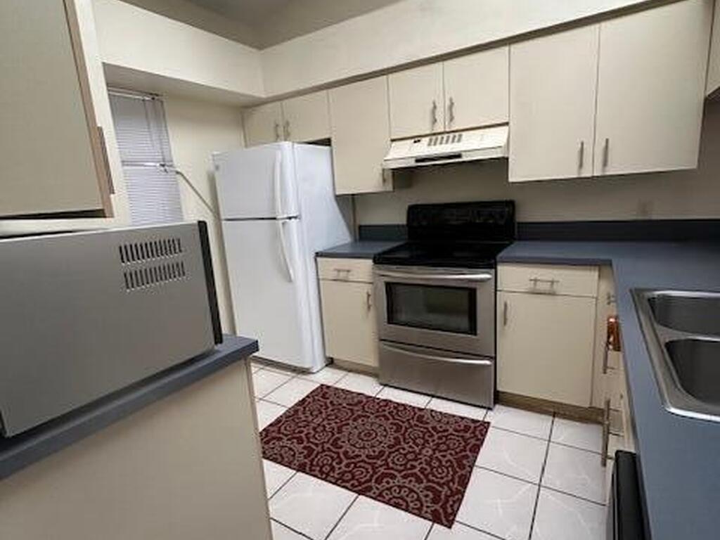 3087 Finsterwald Drive, Titusville, FL 32780