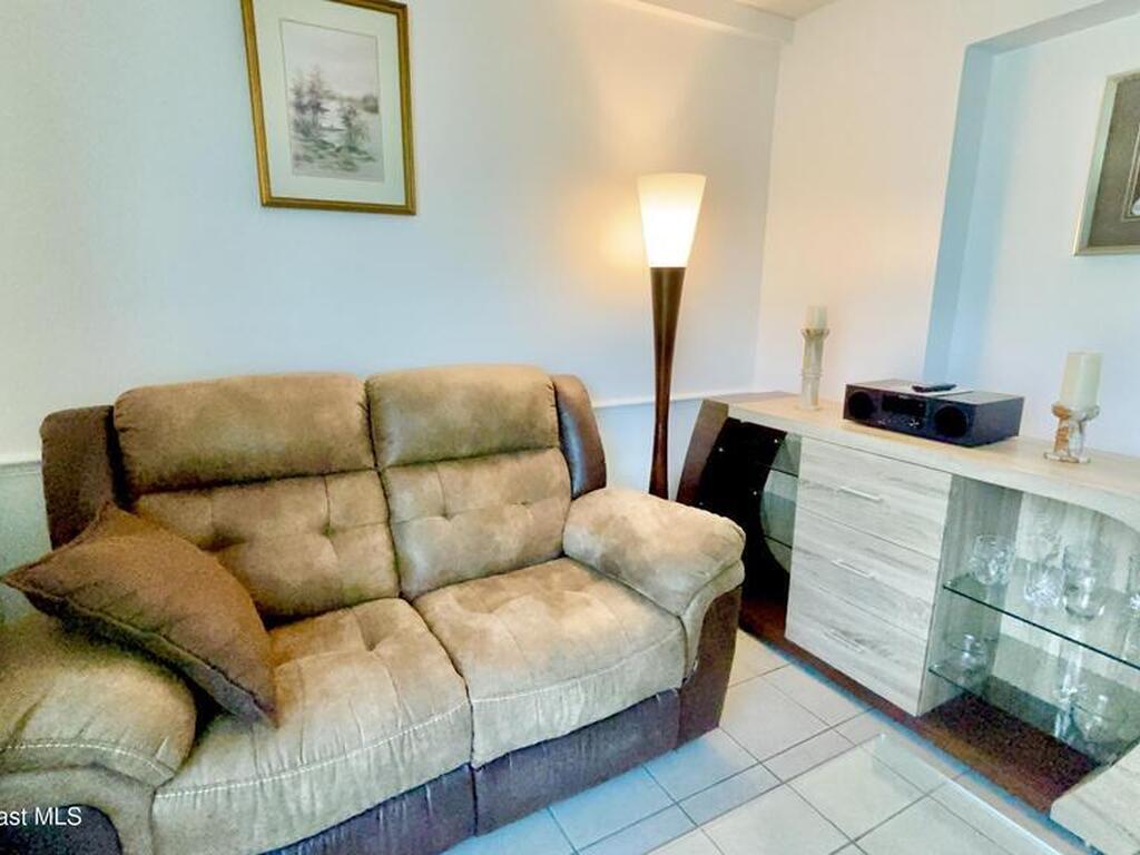 274 Queens Court, Satellite Beach, FL 32937