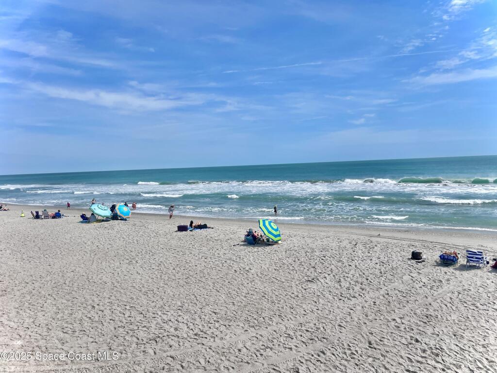 274 Queens Court, Satellite Beach, FL 32937