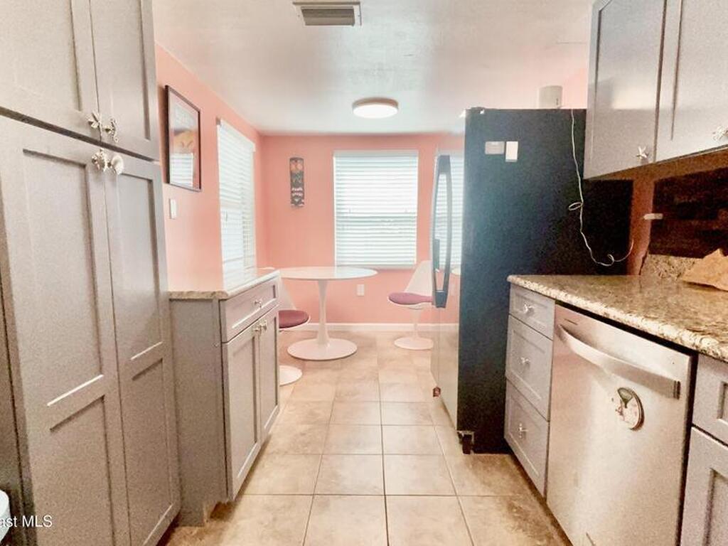 274 Queens Court, Satellite Beach, FL 32937