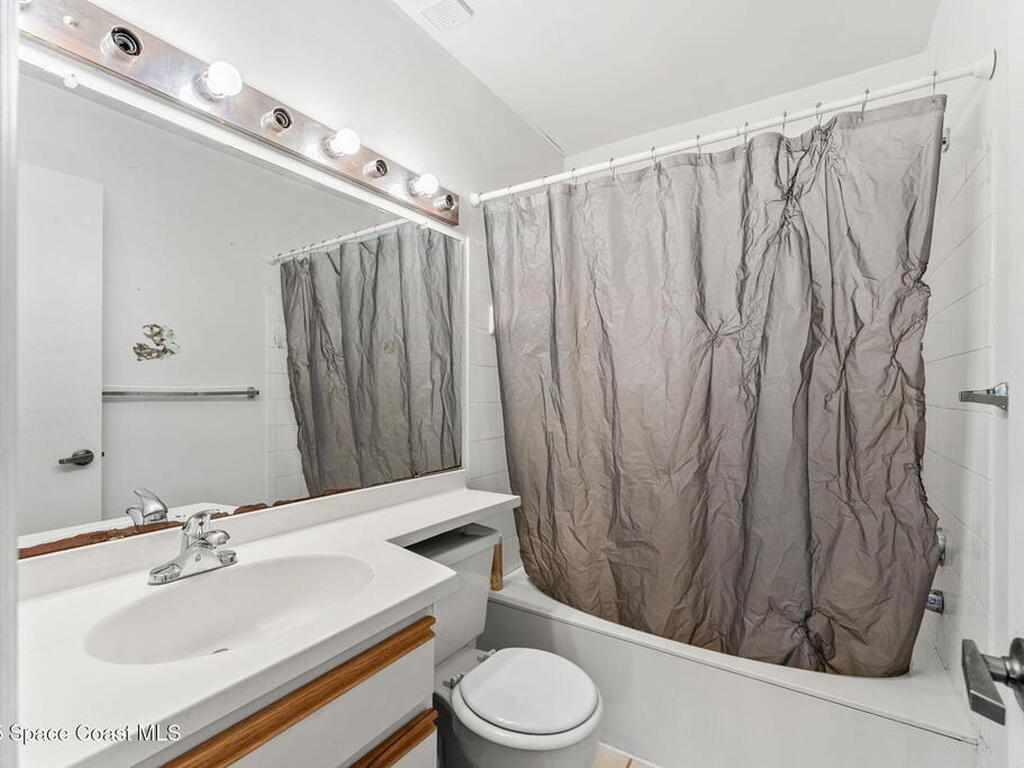 230 Beach Park Lane, Cape Canaveral, FL 32920