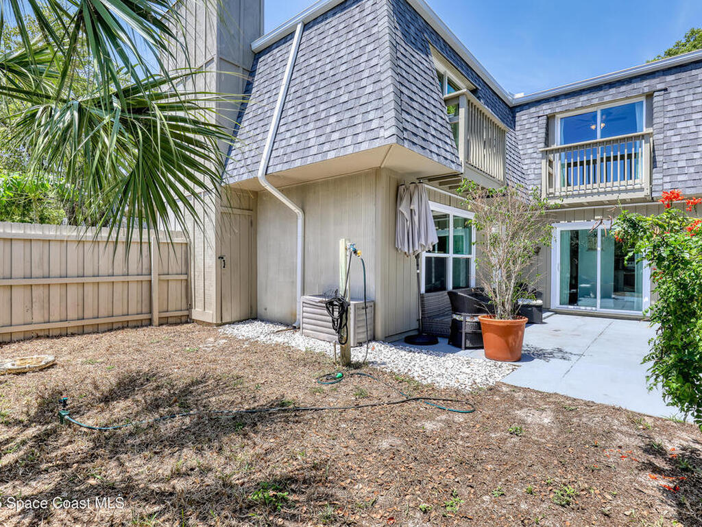 977 Harrison Street, Titusville, FL 32780