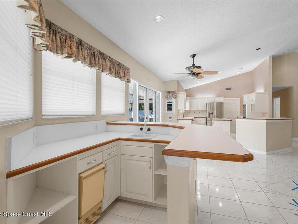 1085 Old Parsonage Drive, Merritt Island, FL 32952