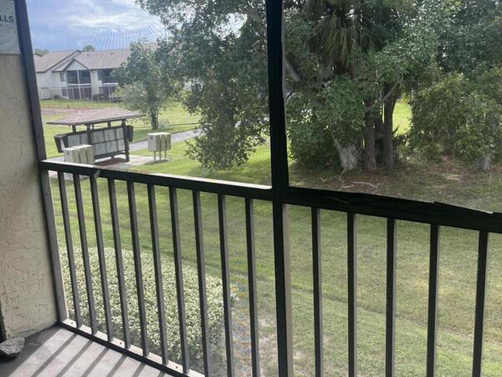 1515 Huntington Lane, Rockledge, FL 32955